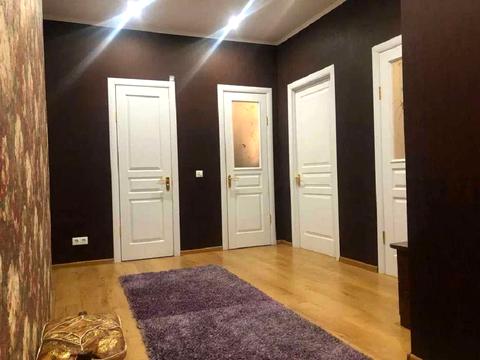 квартира за адресою Райдужна вул., 145