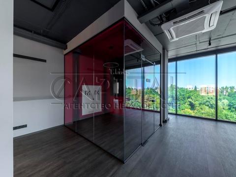 комерційна за адресою Берестейський просп. (Перемоги), 67