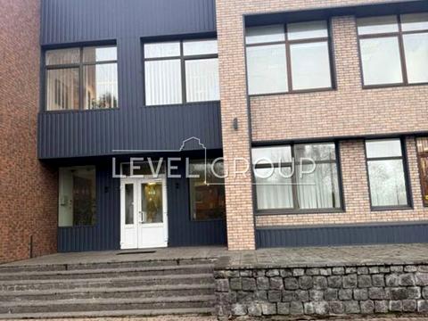 комерційна за адресою Лук'янівська вул., 1