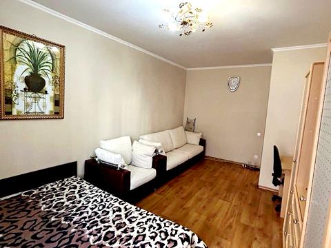 квартира за адресою Райдужний масив вул., 6