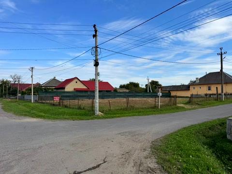 участок по адресу 