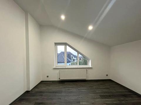 будинок за адресою Бандери, 60