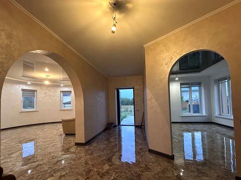 будинок за адресою Бандери, 60