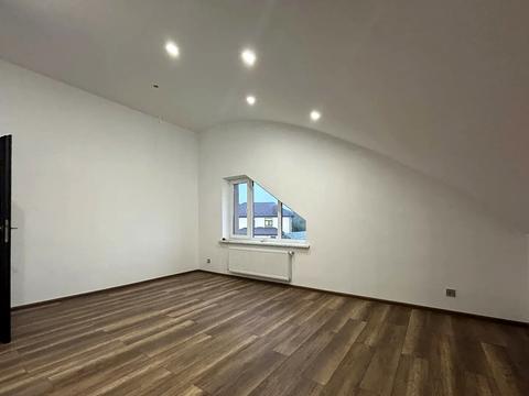 будинок за адресою Бандери, 60