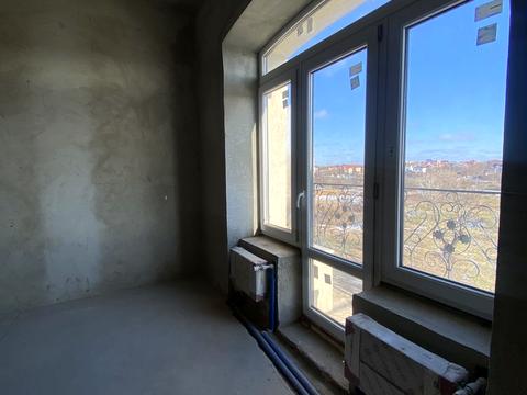 квартира за адресою Паризька вул., 16