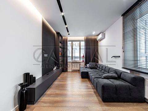 квартира за адресою Микільсько-Слобідська вул., 3-А