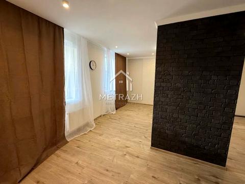 квартира за адресою Льва Ландау просп. (50-річчя СРСР), 52-А