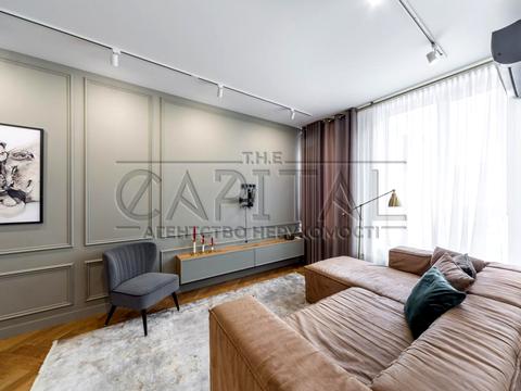 квартира за адресою Регенераторна вул., 4к2