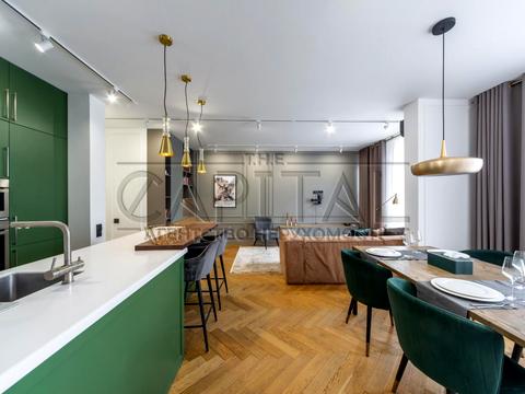 квартира за адресою Регенераторна вул., 4к2