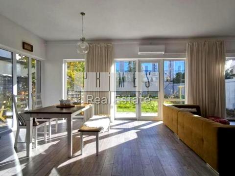 дом по адресу  ул.