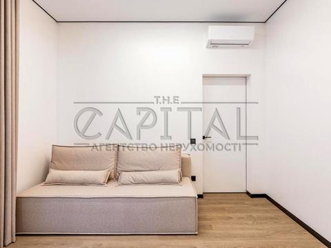 будинок за адресою Привітна