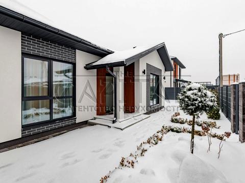 будинок за адресою Привітна