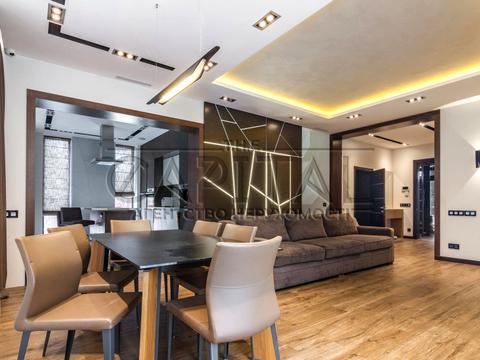 будинок за адресою Ярослава Мудрого вул.