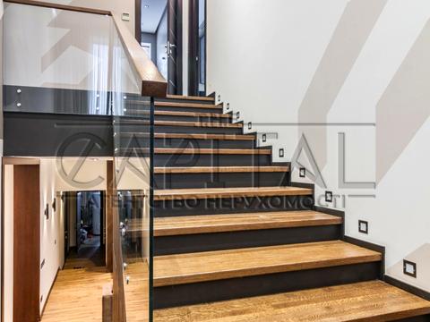 будинок за адресою Ярослава Мудрого вул.