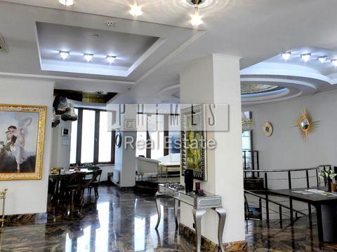 комерційна за адресою Київ, Лесі Українки бульв., 7-Б