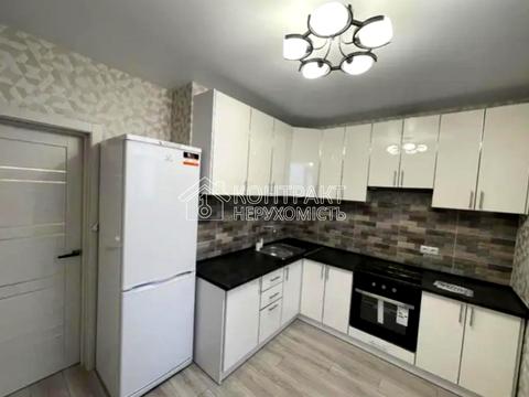 квартира за адресою Козакевича вул., 27