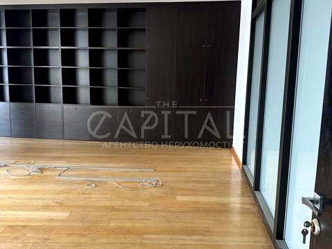 комерційна за адресою Київ, Мечникова вул. (Кловський), 2