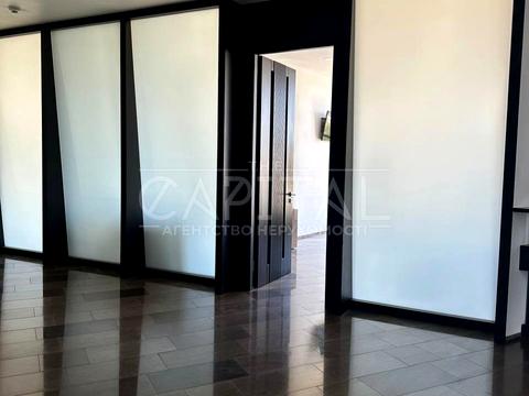 комерційна за адресою Київ, Мечникова вул. (Кловський), 2