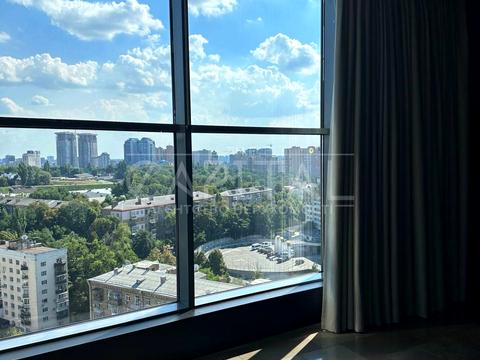 комерційна за адресою Київ, Мечникова вул. (Кловський), 2