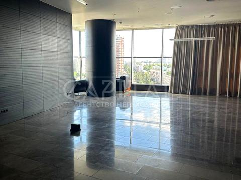 комерційна за адресою Київ, Мечникова вул. (Кловський), 2