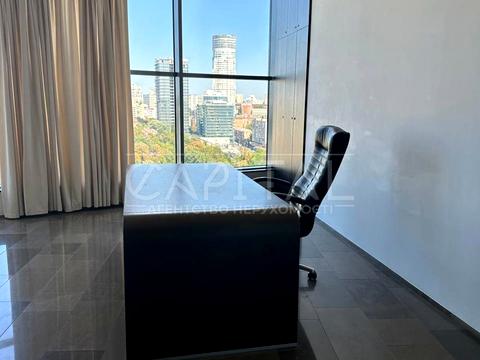 комерційна за адресою Київ, Мечникова вул. (Кловський), 2