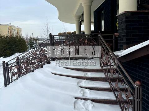 коммерческая по адресу Відпочинку ул., 1