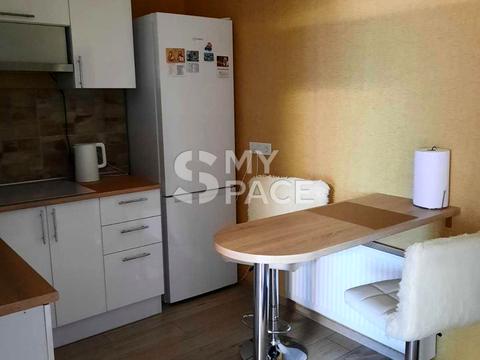 квартира за адресою Володимира Брожка вул. (Кіровоградська), (Будинок 4)