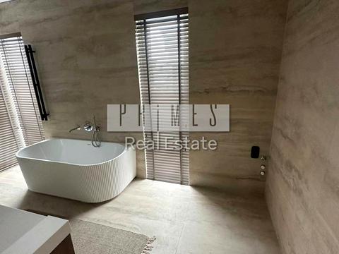 будинок за адресою Богдана Хмельницького вул.