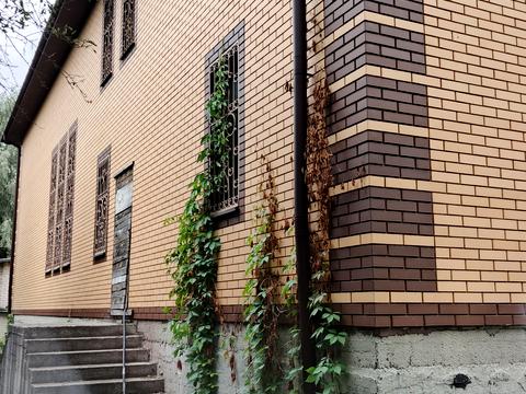 будинок за адресою Лісова