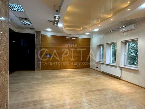 комерційна за адресою Хорива пров., 55