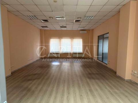 комерційна за адресою Хорива пров., 55