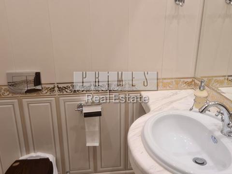 комерційна за адресою Київ, Антоновича вул. (Горького), 131