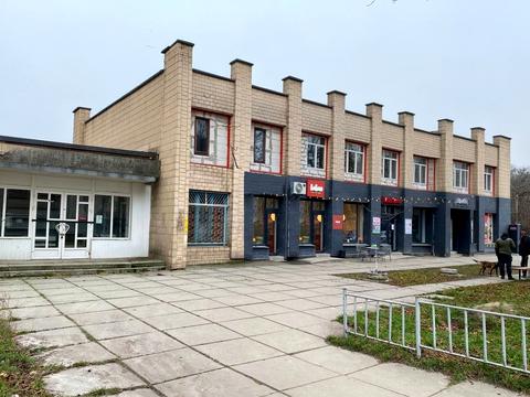 комерційна за адресою Полкова вул., 72