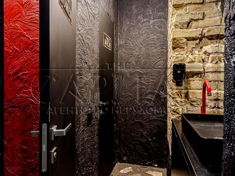 комерційна за адресою Богдана Хмельницького вул., 74