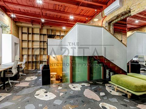 комерційна за адресою Богдана Хмельницького вул., 74