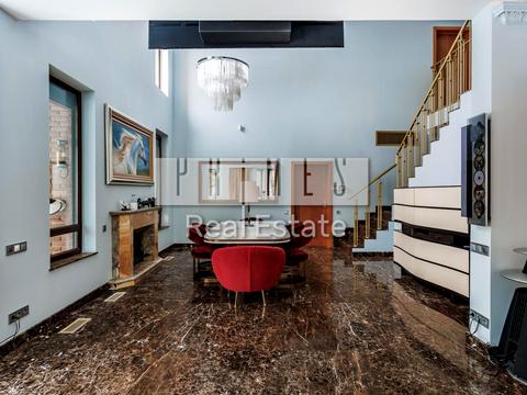 дом по адресу Верского ул.