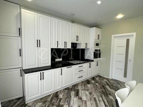 квартира за адресою Юнацька вул., 1