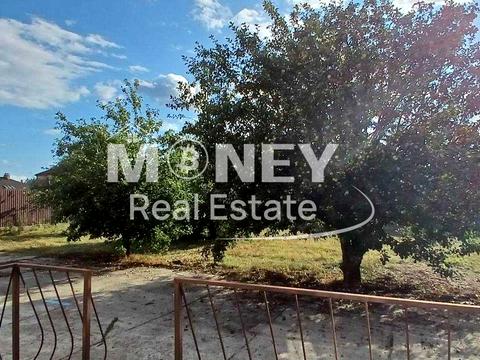 будинок за адресою Старі Петрівці