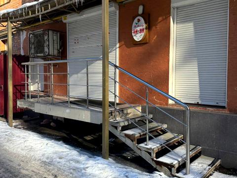 коммерческая по адресу Каменецкая ул., 52