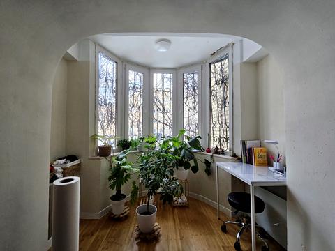 комерційна за адресою Григорія Сковороди вул., 11