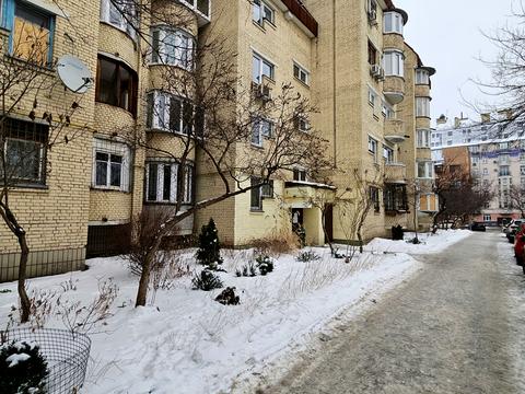 комерційна за адресою Григорія Сковороди вул., 11