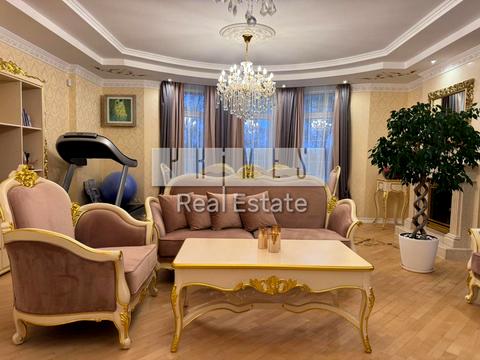 будинок за адресою смт. Козин, Олександрівська вул.