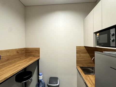 коммерческая по адресу Жилянская ул., 68