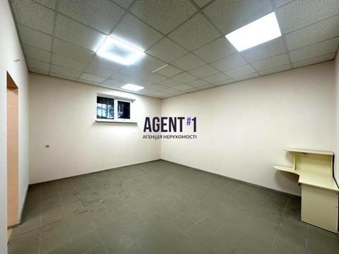 комерційна за адресою Волошкова вул., 6