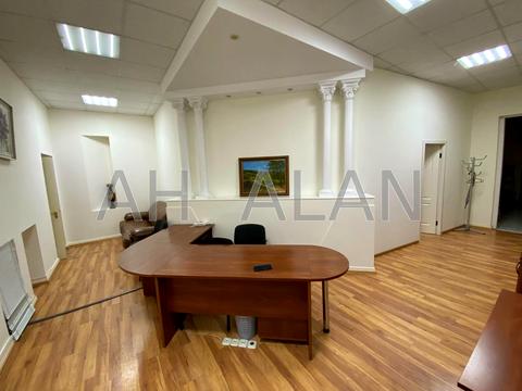 коммерческая по адресу Богдана Хмельницкого ул., 5