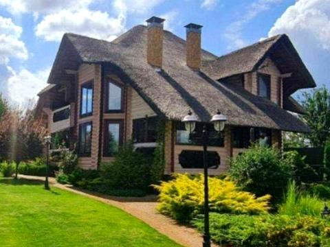 будинок за адресою Соборності вул. (40 років Жовтня)