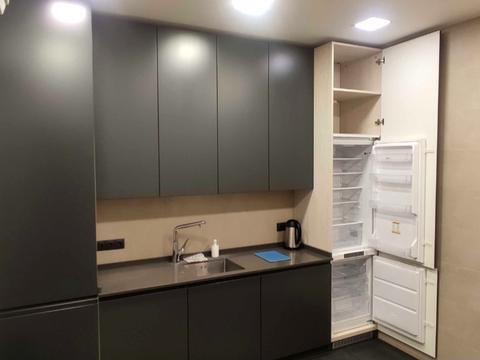 комерційна за адресою Київ, Кропивницького вул., 8