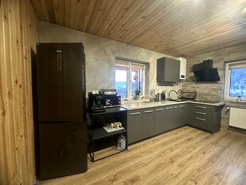 будинок за адресою с. Рибник, Нескорених 47а (Генерала Тимошенка)