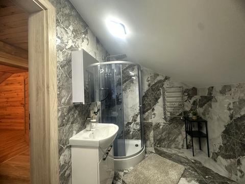 будинок за адресою с. Рибник, Нескорених 47а (Генерала Тимошенка)