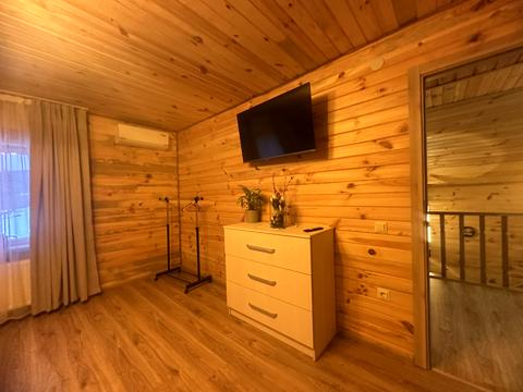 будинок за адресою с. Рибник, Нескорених 47а (Генерала Тимошенка)